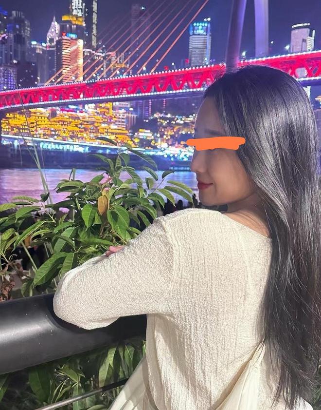 身亡！身材一绝是家中独生女肤白貌美太可惜pg电子模拟器免费版27岁女游客被蛇咬(图10)